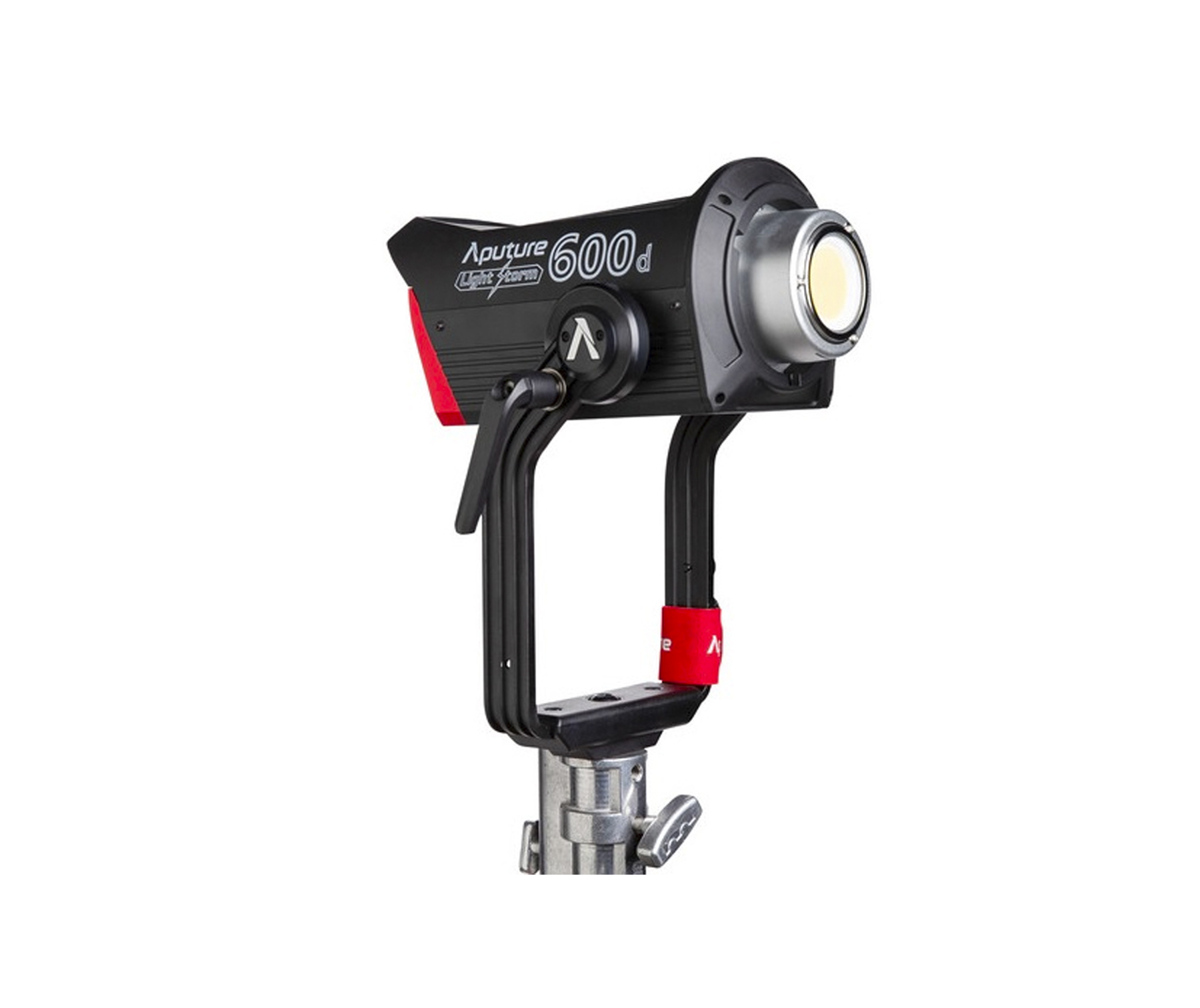 Cathay Photo | Aputure Light Storm 600D Standard