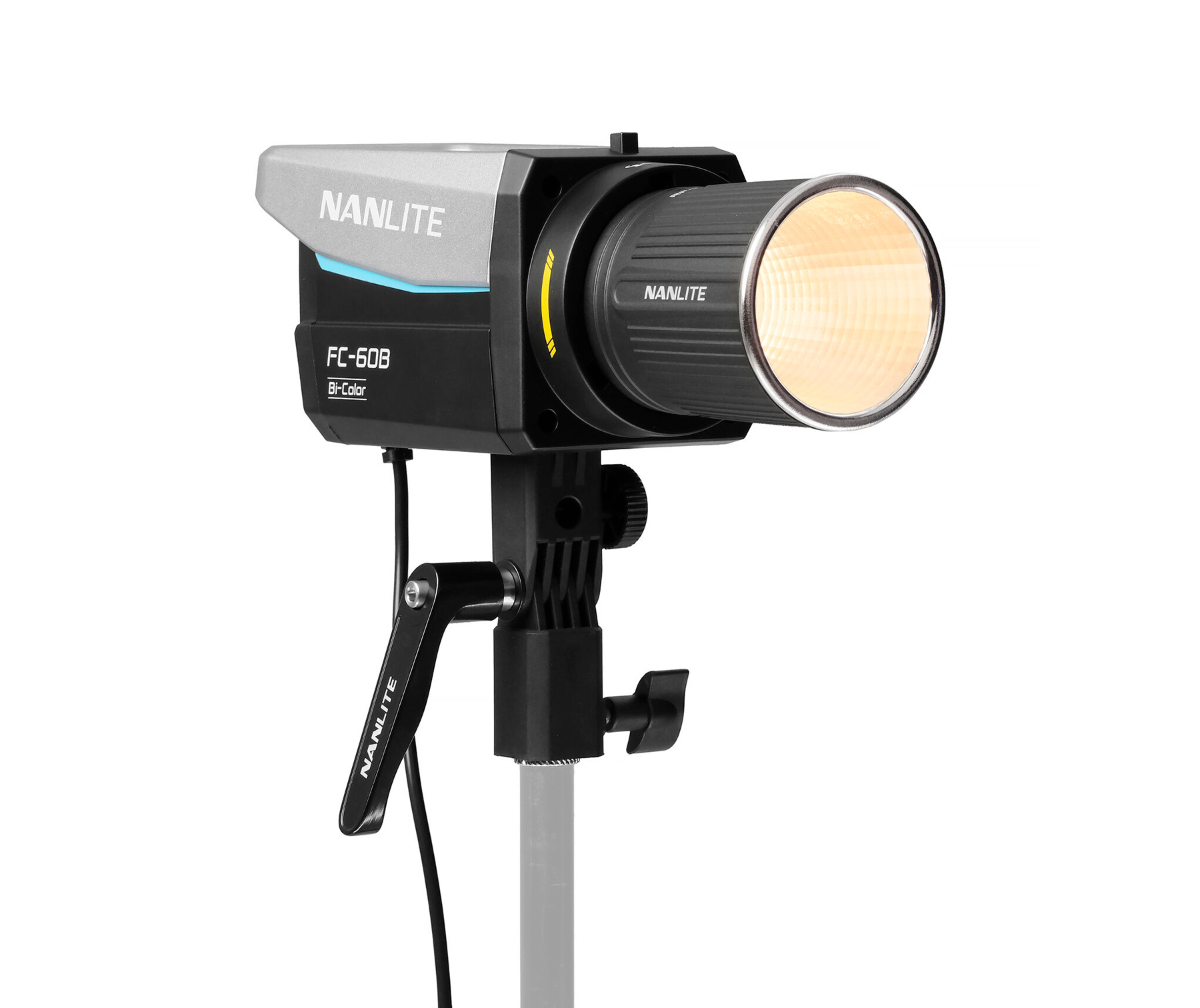 Cathay Photo | Nanlite FC-60B Bi-Color LED Spotlight