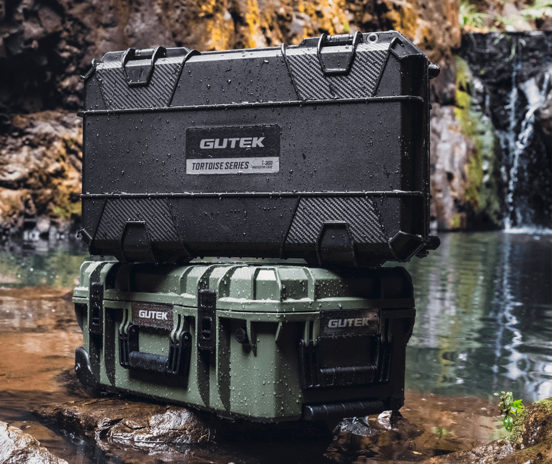 その他 GUTEK Tortoise T-300 black GUTEK Tortoise T-300 トロリー付保護ケース トロリーケース