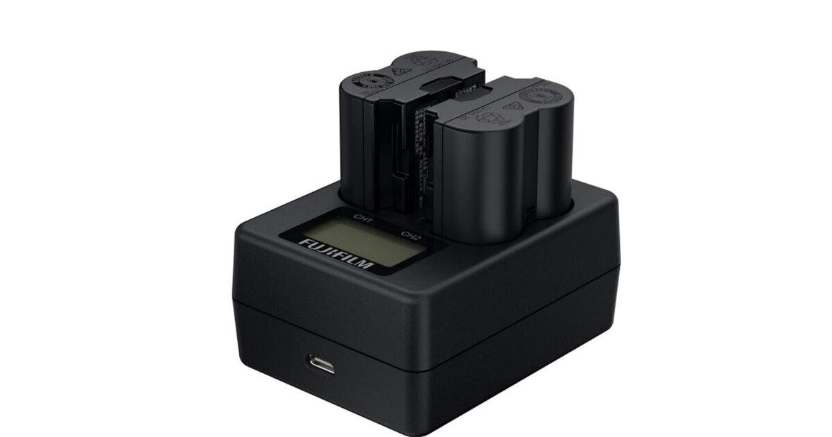 いうちろ　FUJIFILM デュアル充電器&バッテリーセットBC-W235 Cathay Photo | FUJIFILM BC-W235 Dual Battery Charger