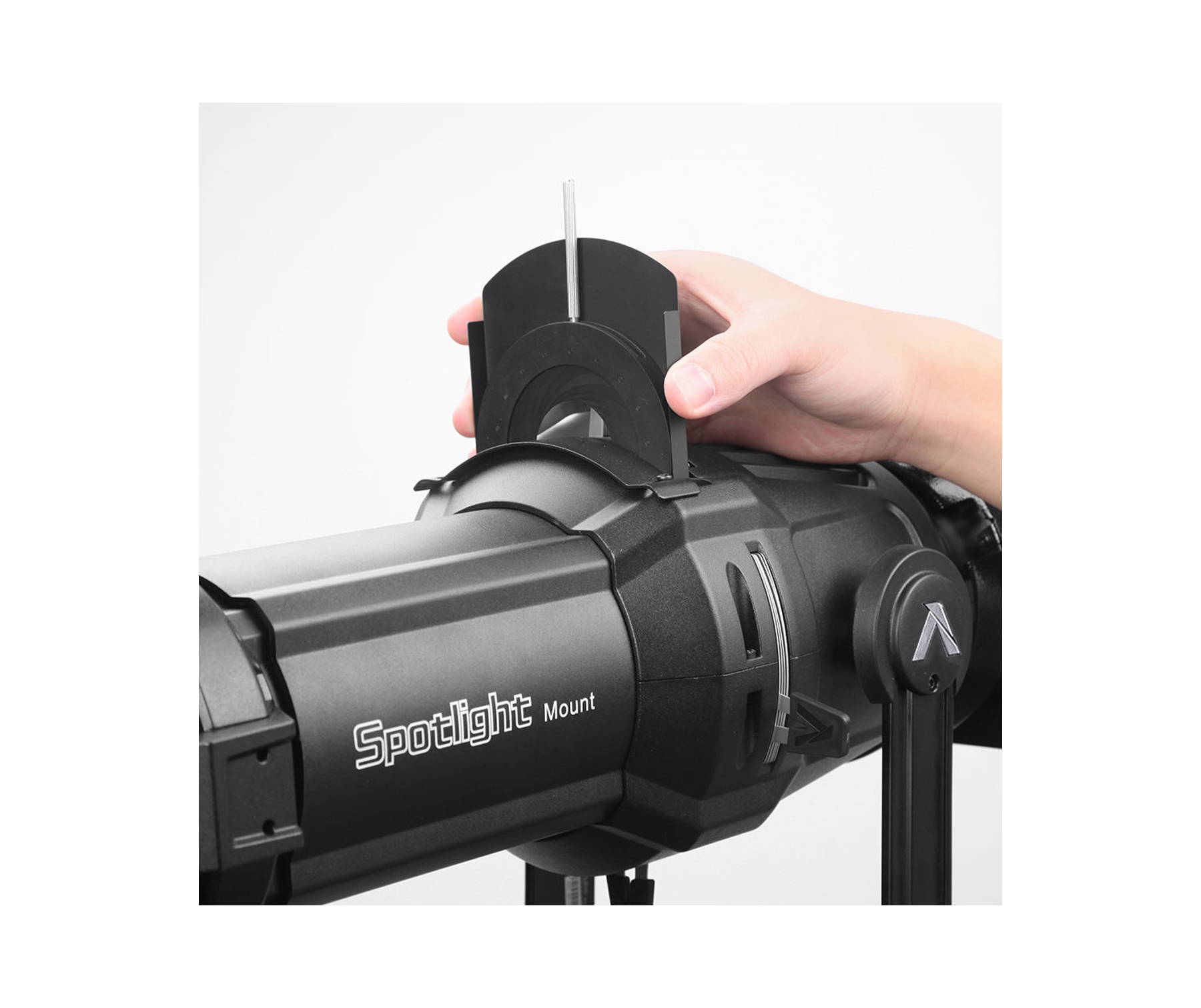 aputure spotlight mount 36